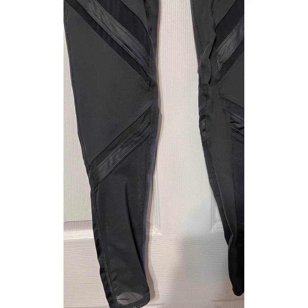 Alo Yoga Moto Leggings Anthracite Grey High Waist Mesh‎ Glossy Panels Womens Med